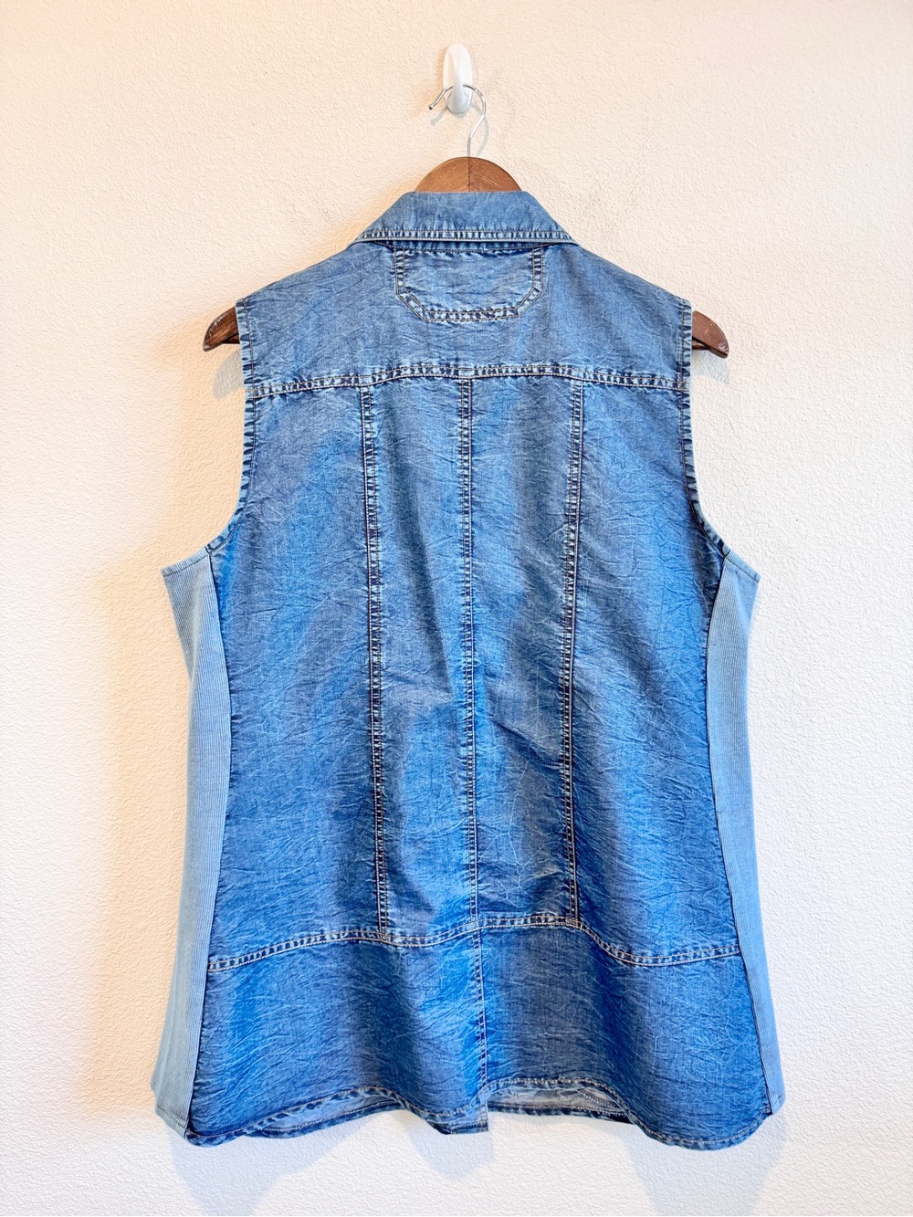 Parsley & Sage XL Denim Vest Embroidered Western Cowgirl Artsy Festival Boho J79 - Picture 9 of 10